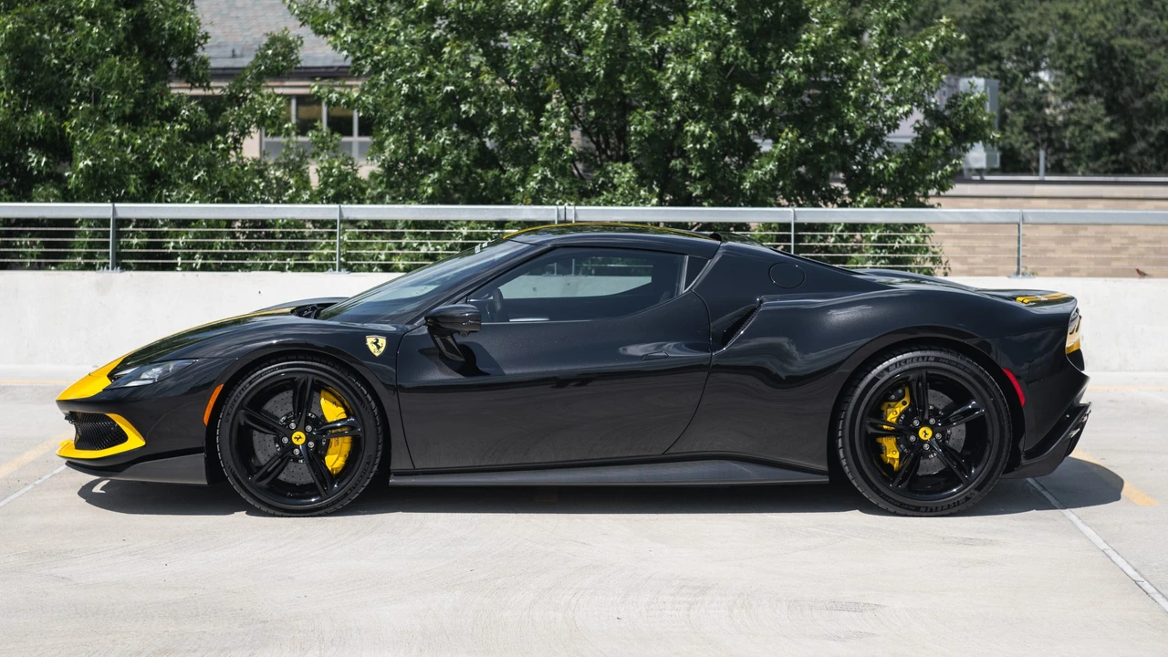 2023 Ferrari 296 GTB - Image 16 of 31