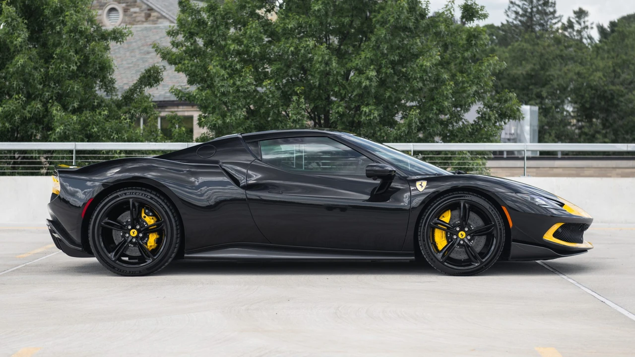 2023 Ferrari 296 GTB - Image 9 of 31