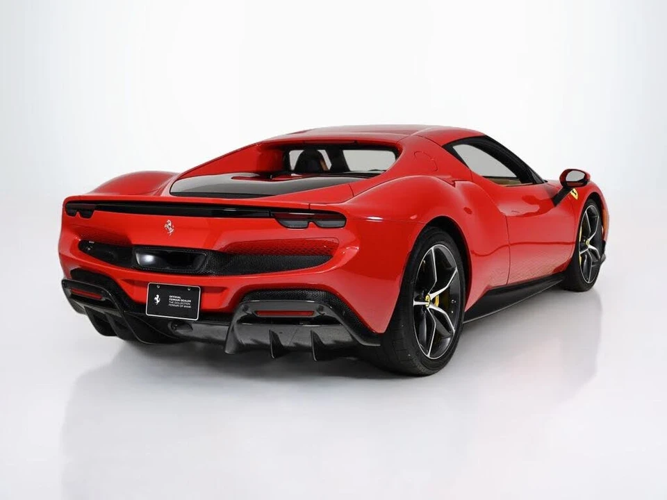 2023 Ferrari 296 GTB - Image 9 of 31