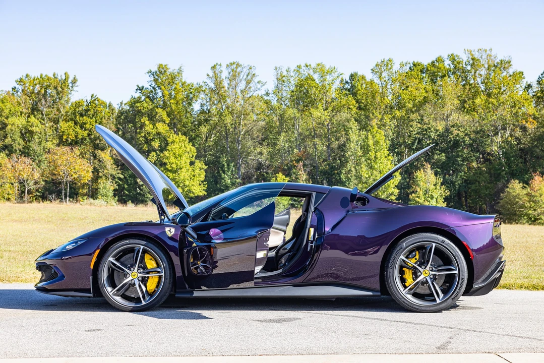 2023 Ferrari 296 GTB - Image 29 of 31