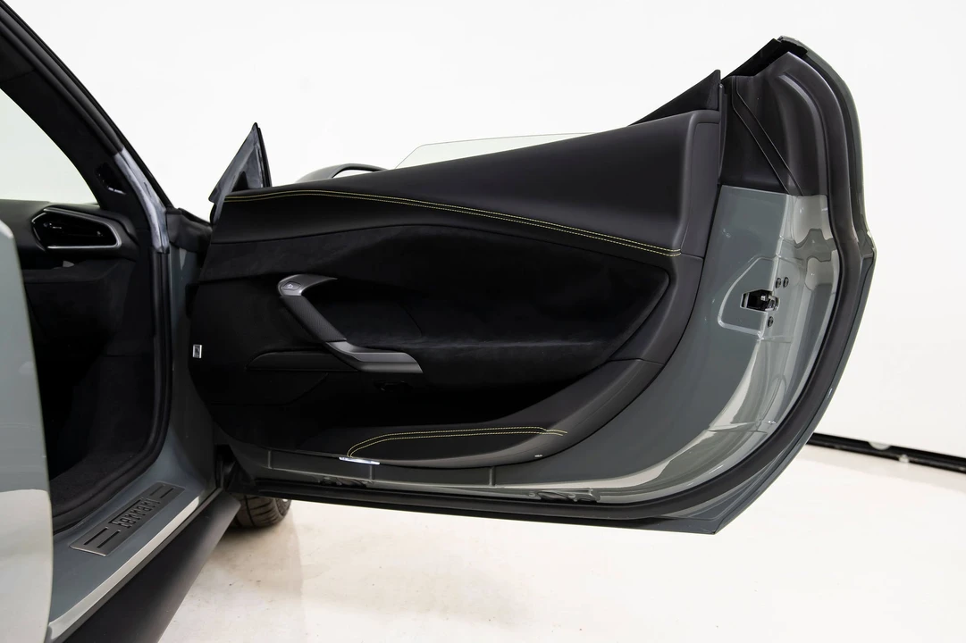 2023 Ferrari 296 GTB - Image 23 of 31