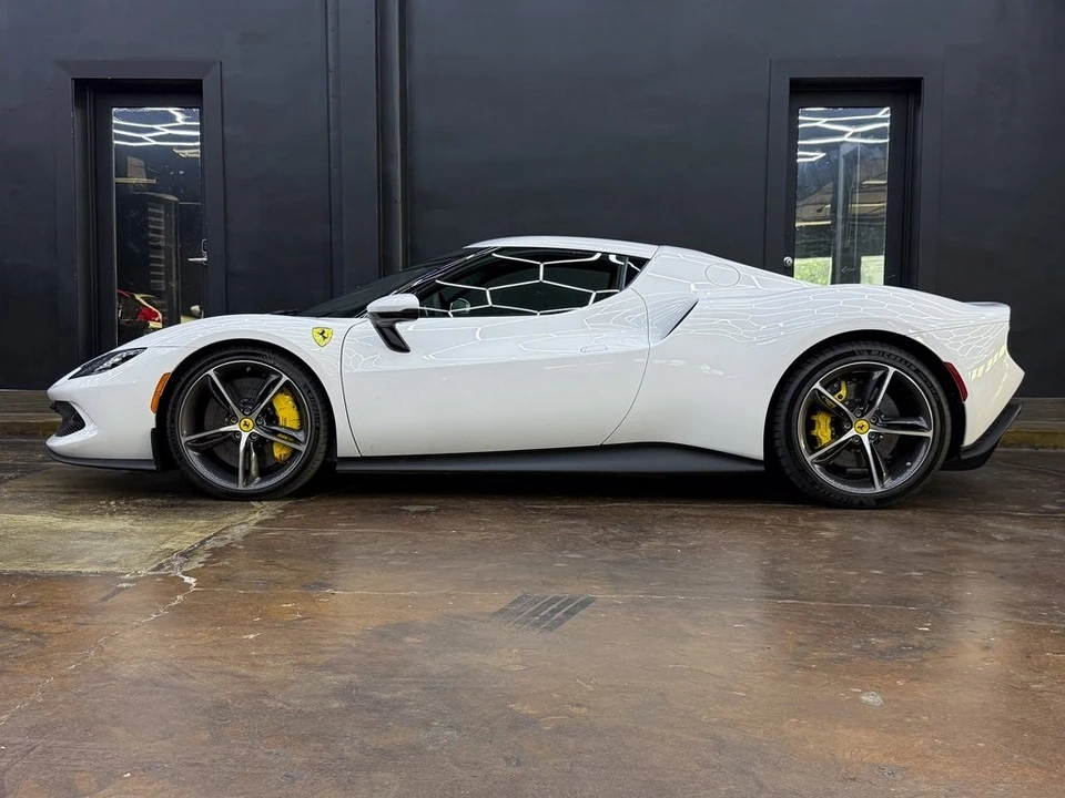 2023 Ferrari 296 GTB - Image 5 of 12