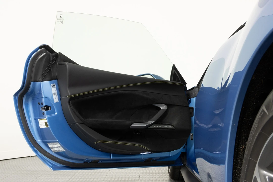 2023 Ferrari 296 GTB - Image 29 of 31