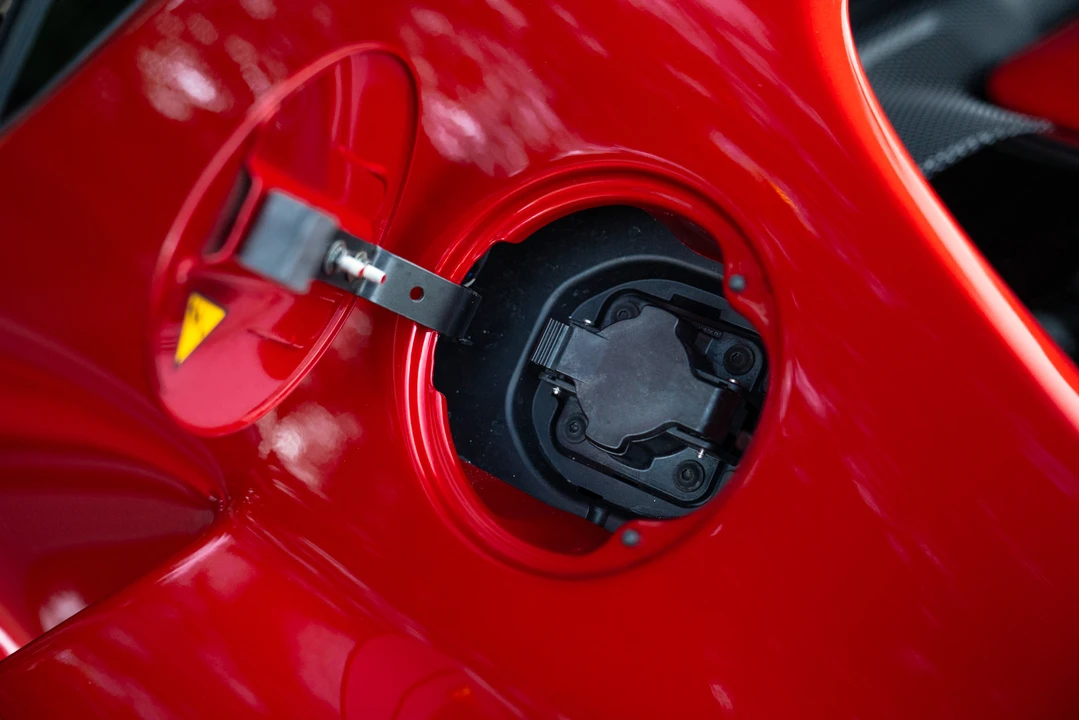 2023 Ferrari 296 GTB - Image 29 of 31