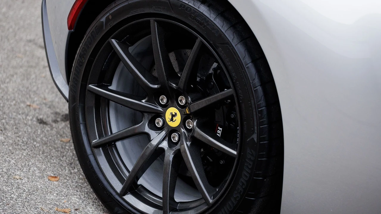 2023 Ferrari 296 GTS - Image 20 of 31