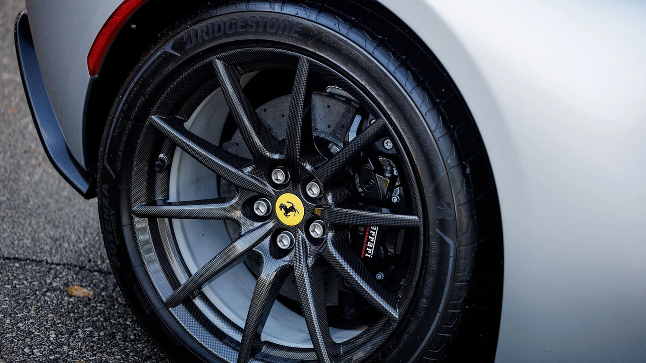 2023 Ferrari 296 GTS - Image 25 of 31