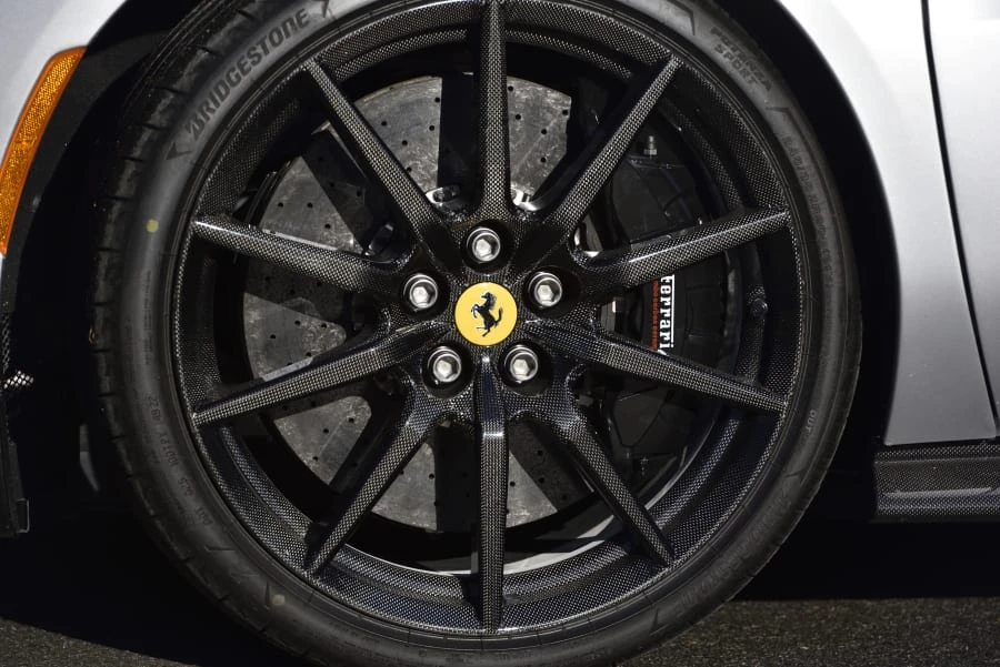 2023 Ferrari 296 GTS - Image 19 of 31