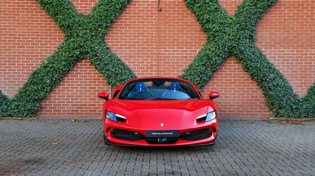2023 Ferrari 296 GTS