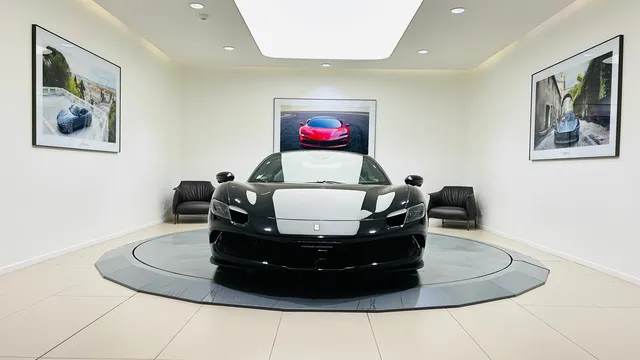 2023 Ferrari 296 GTS