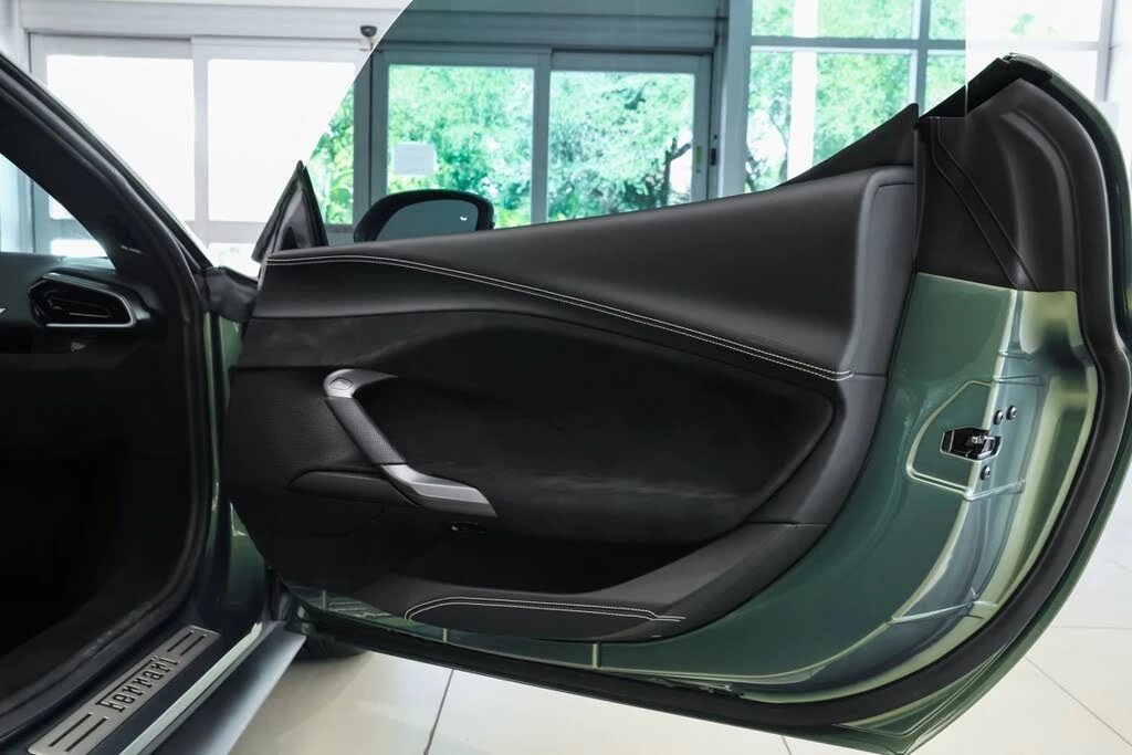 2023 Ferrari 296 GTS - Image 29 of 31