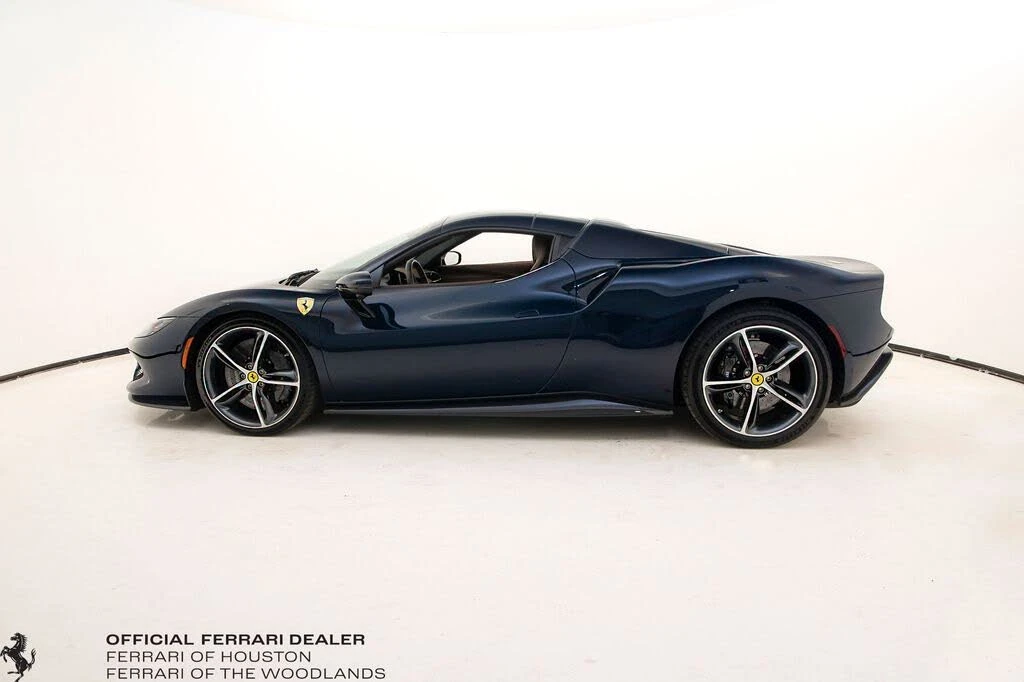 2023 Ferrari 296 GTS - Image 29 of 31