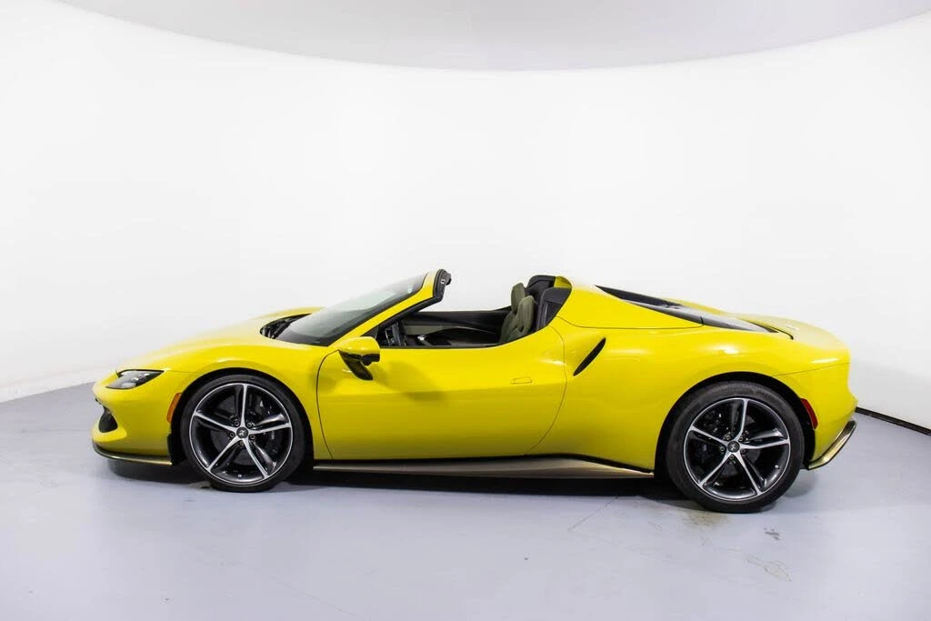 2023 Ferrari 296 GTS - Image 9 of 31