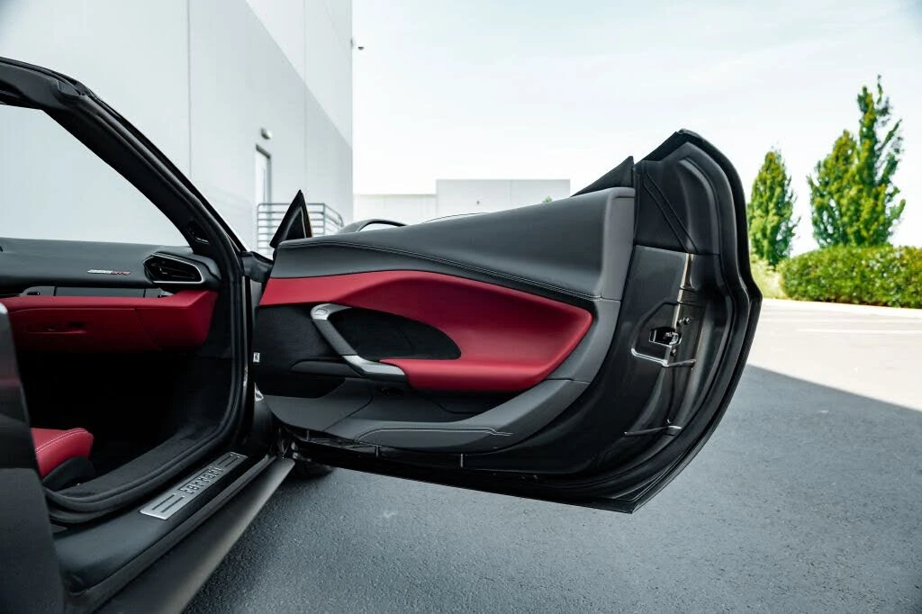 2023 Ferrari 296 GTS - Image 27 of 31