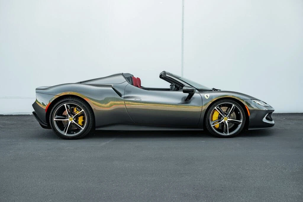 2023 Ferrari 296 GTS - Image 26 of 31