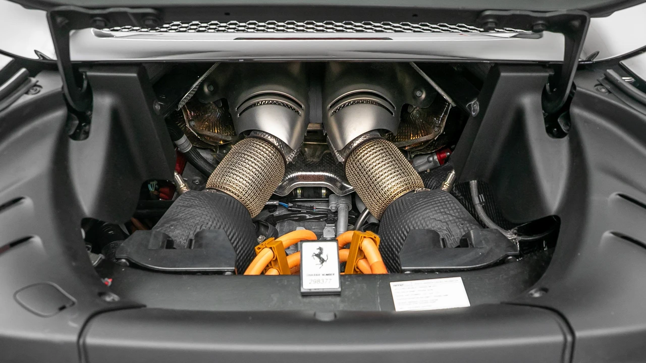 2023 Ferrari 296 GTS - Image 25 of 31