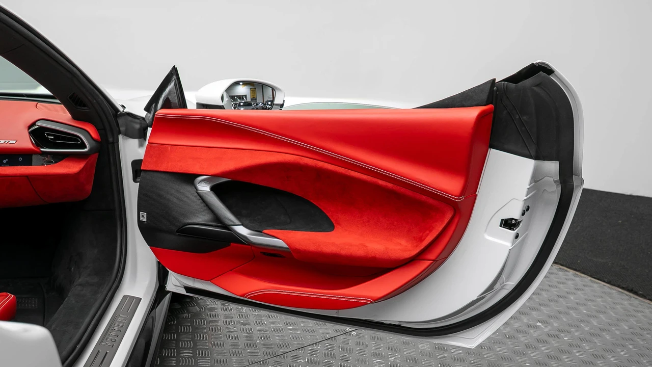 2023 Ferrari 296 GTS - Image 27 of 31