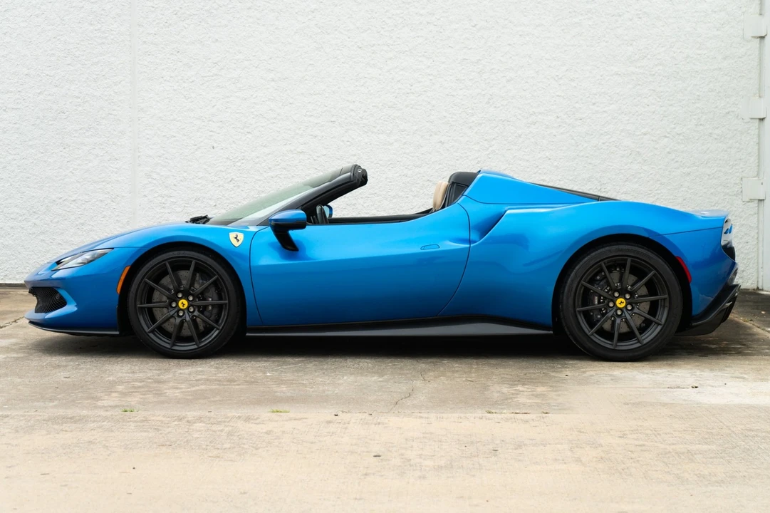 2023 Ferrari 296 GTS - Image 3 of 31
