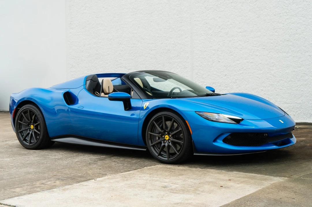 2023 Ferrari 296 GTS - Image 12 of 31