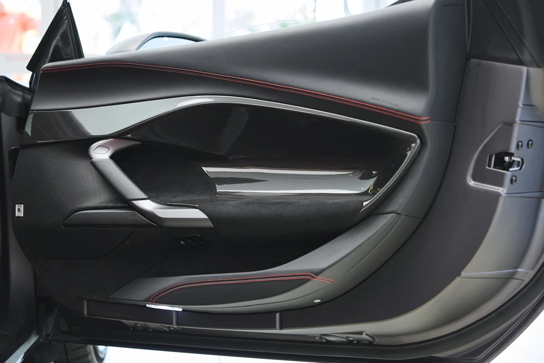 2023 Ferrari 296 GTS - Image 11 of 31