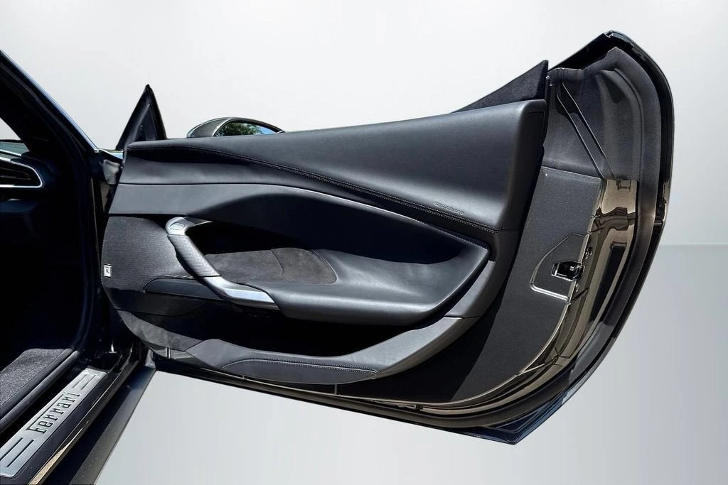 2023 Ferrari 296 GTS - Image 22 of 31