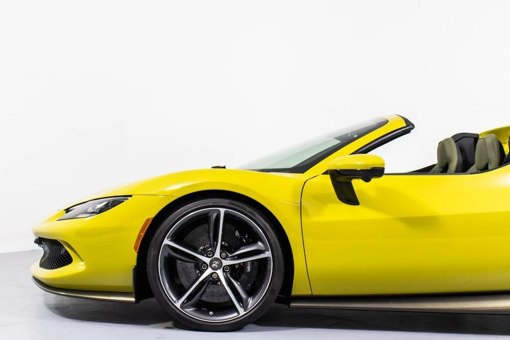 2023 Ferrari 296 GTS - Image 28 of 31