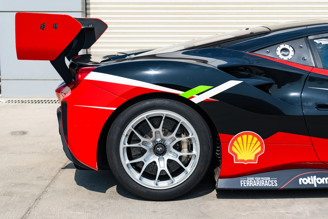 2023 Ferrari 488 - Image 25 of 31