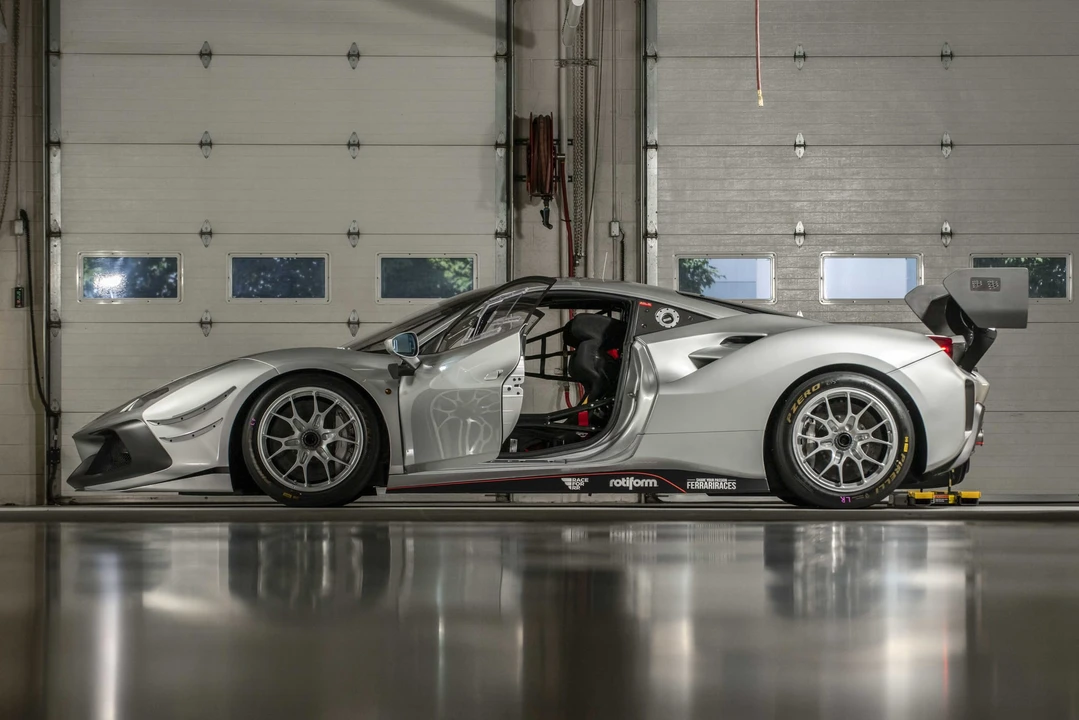 2023 Ferrari 488 - Image 19 of 31