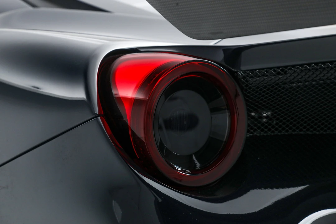 2023 Ferrari 488 - Image 18 of 31
