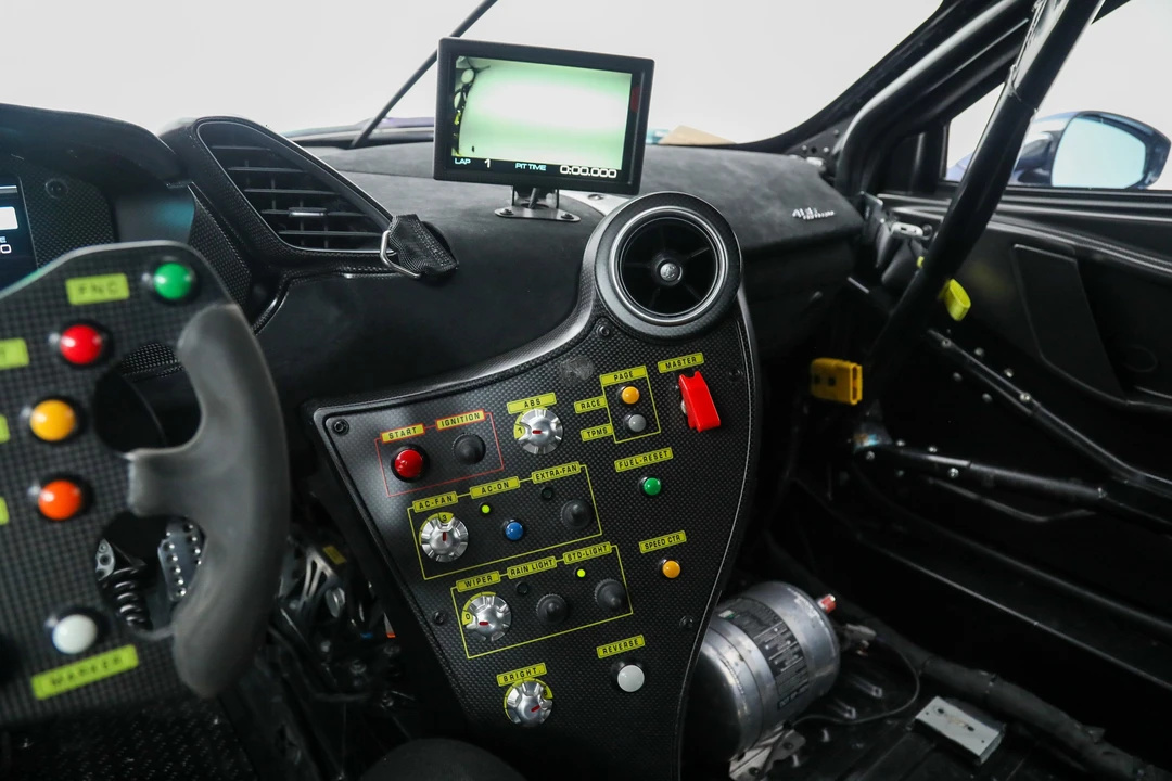 2023 Ferrari 488 - Image 29 of 31