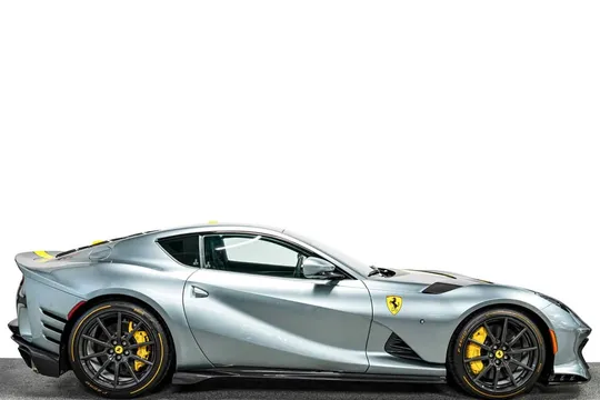 2023 Ferrari 812 Competizione