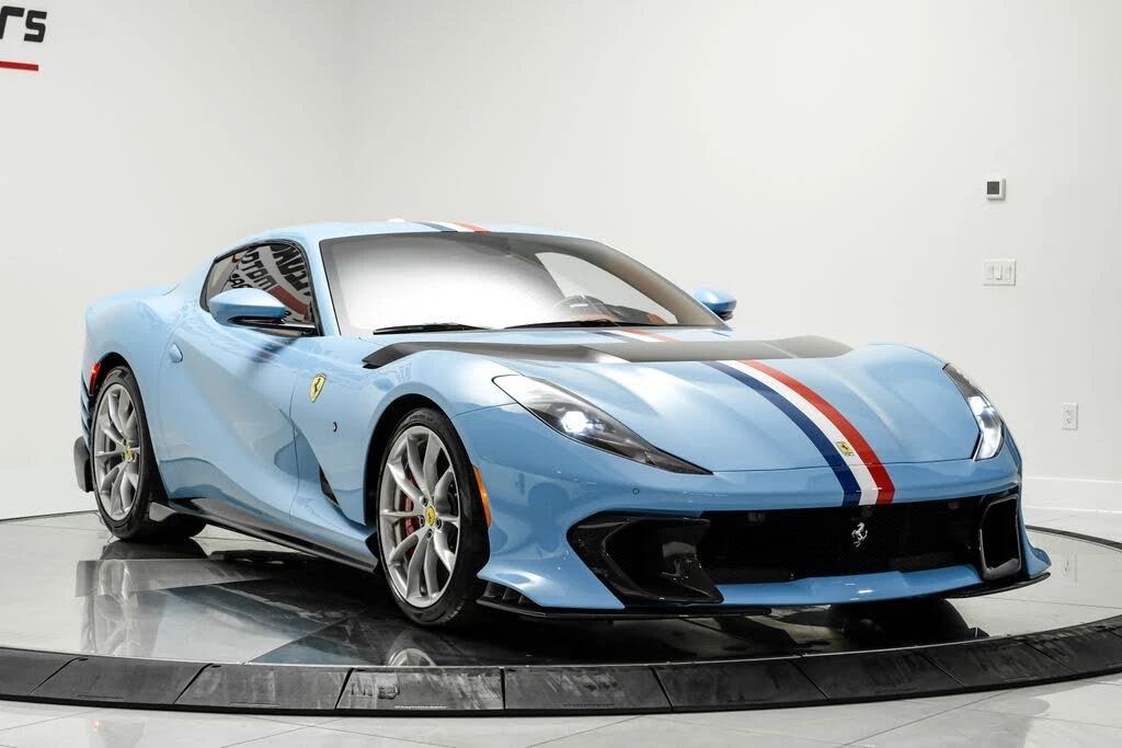 2023 Ferrari 812 Competizione - Image 3 of 31
