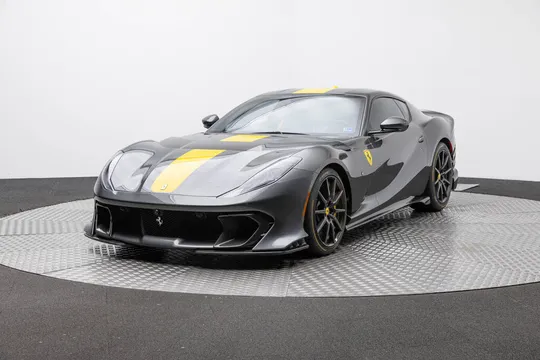2023 Ferrari 812 Competizione Coupe RWD