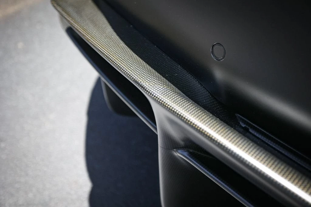2023 Ferrari 812 Competizione - Image 22 of 31