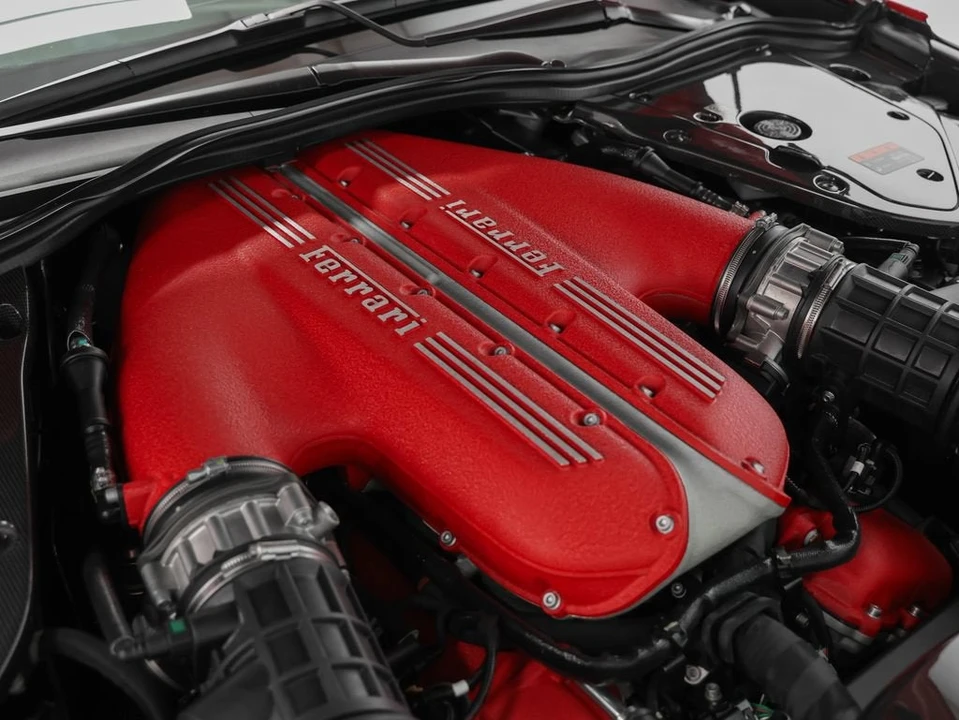 2023 Ferrari 812 Competizione - Image 18 of 31