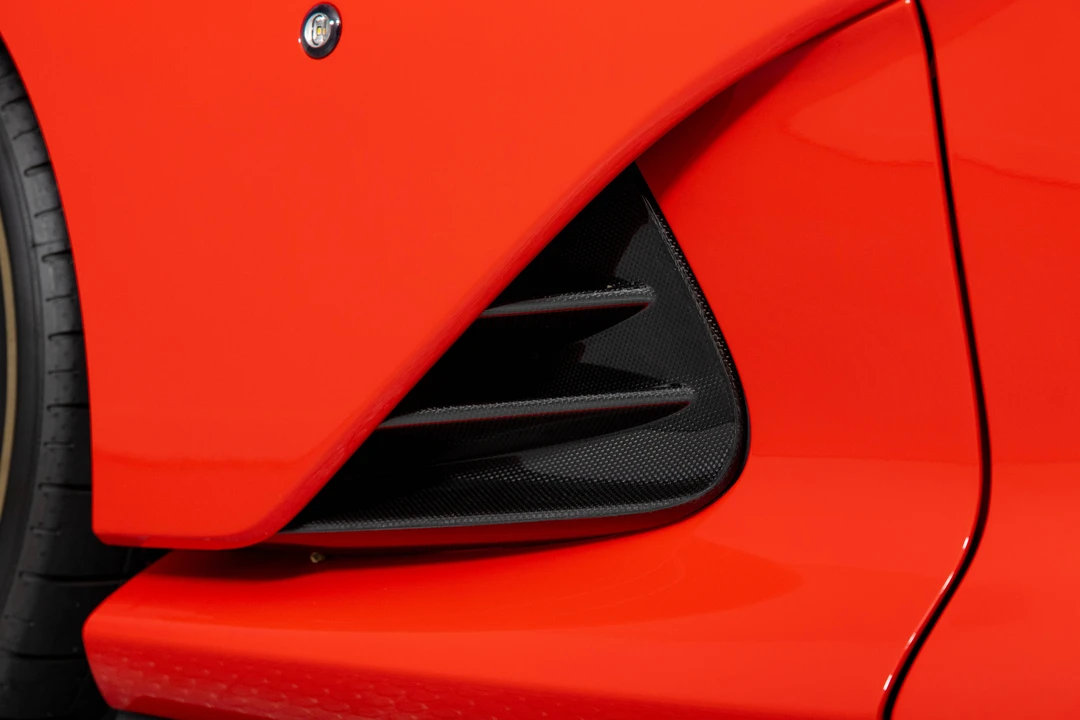 2023 Ferrari 812 Competizione - Image 19 of 31