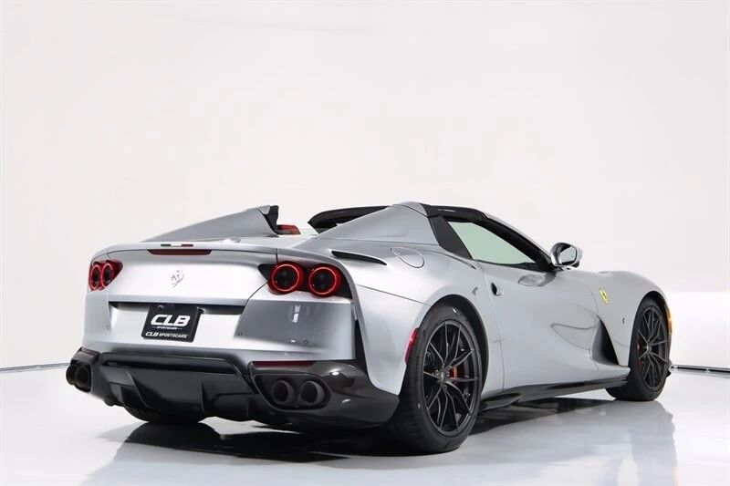 2023 Ferrari 812 GTS - Image 13 of 31