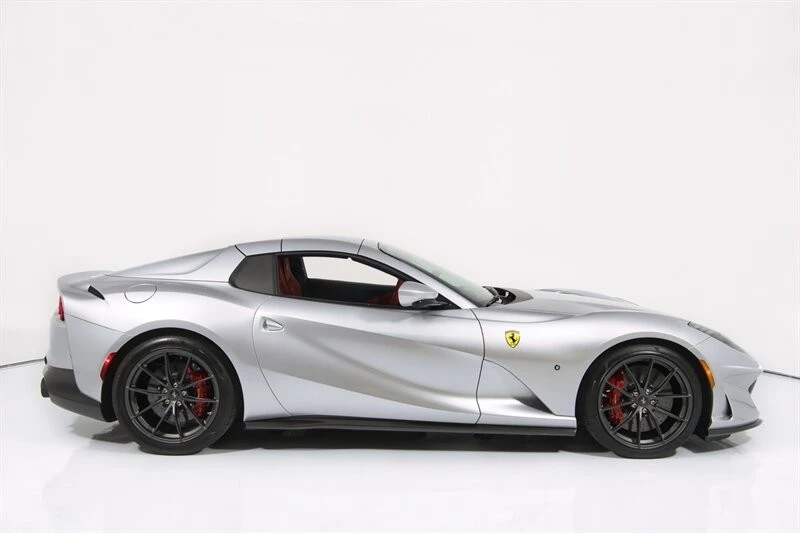 2023 Ferrari 812 GTS - Image 15 of 31