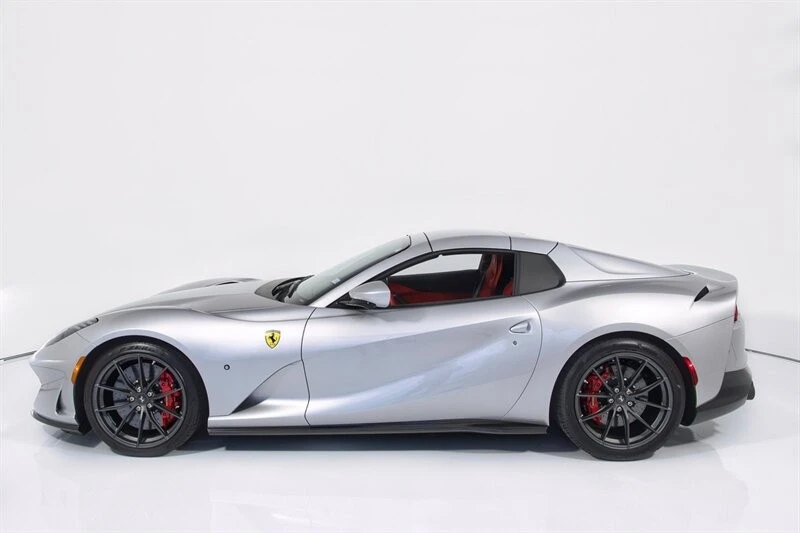 2023 Ferrari 812 GTS - Image 5 of 31
