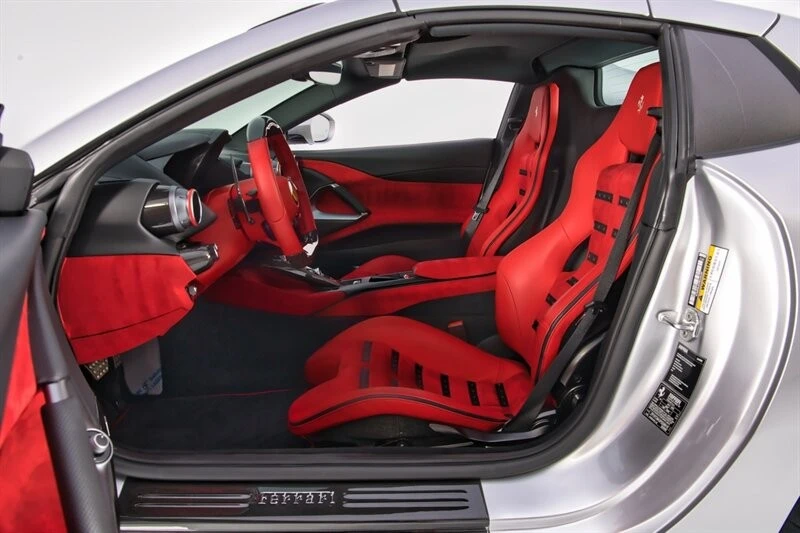 2023 Ferrari 812 GTS - Image 21 of 31