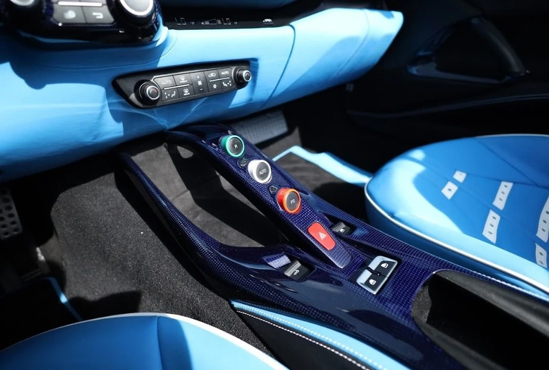 2023 Ferrari 812 GTS - Image 7 of 8