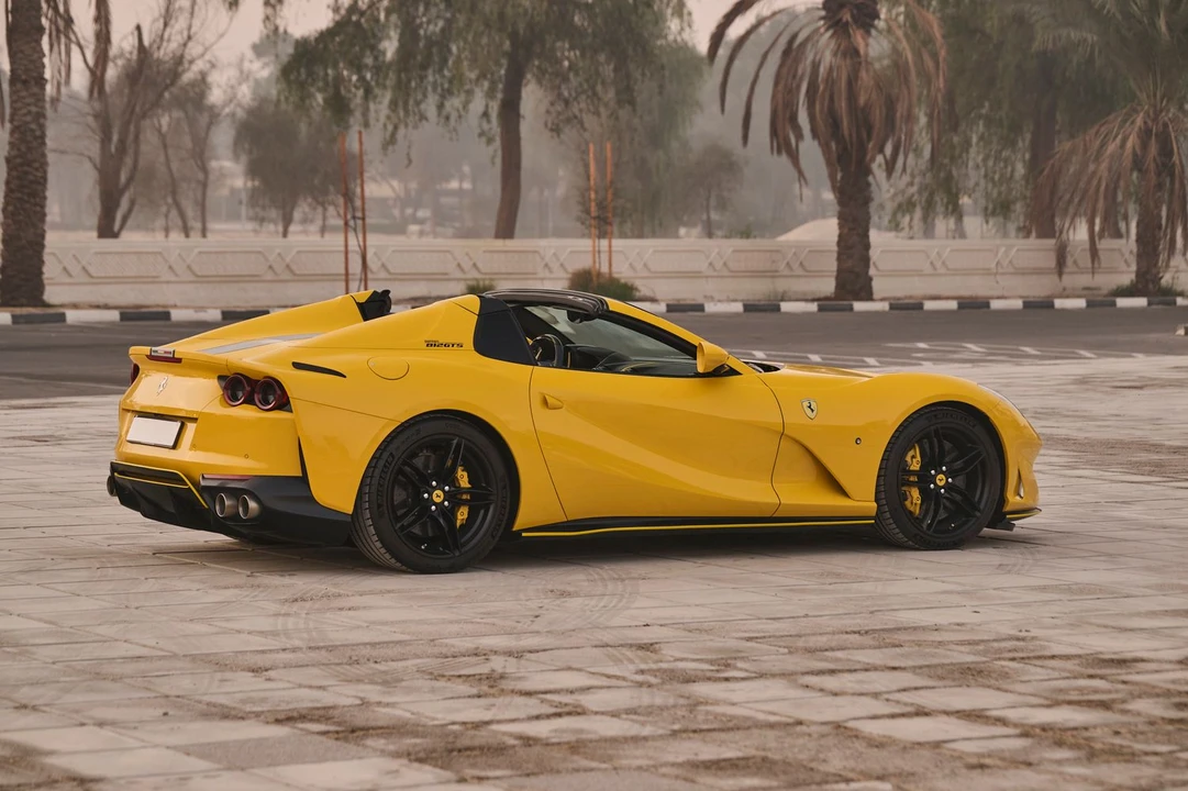 2023 Ferrari 812 GTS - Image 4 of 11
