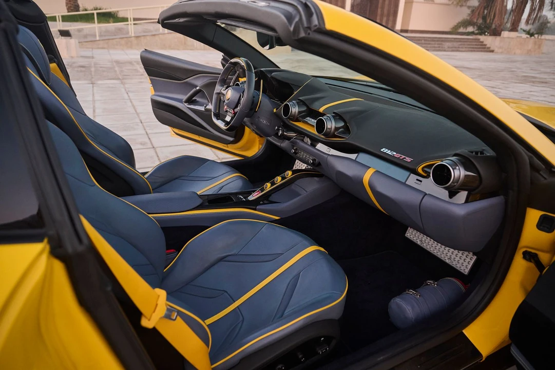 2023 Ferrari 812 GTS - Image 7 of 11