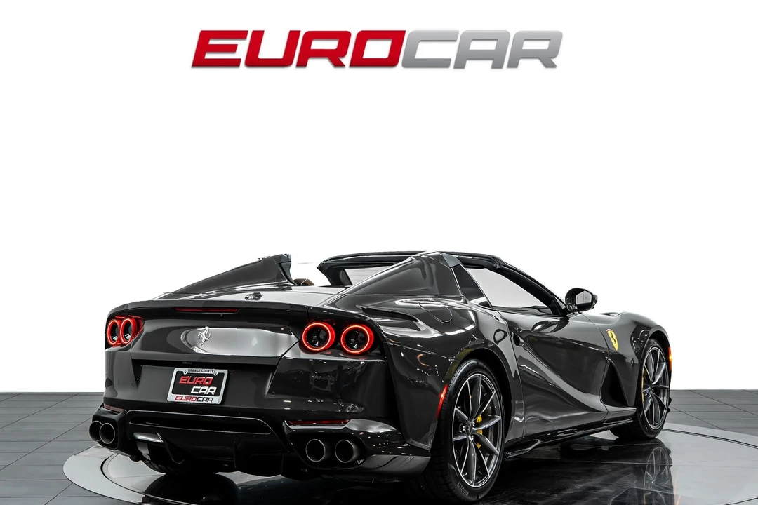 2023 Ferrari 812 GTS - Image 6 of 31