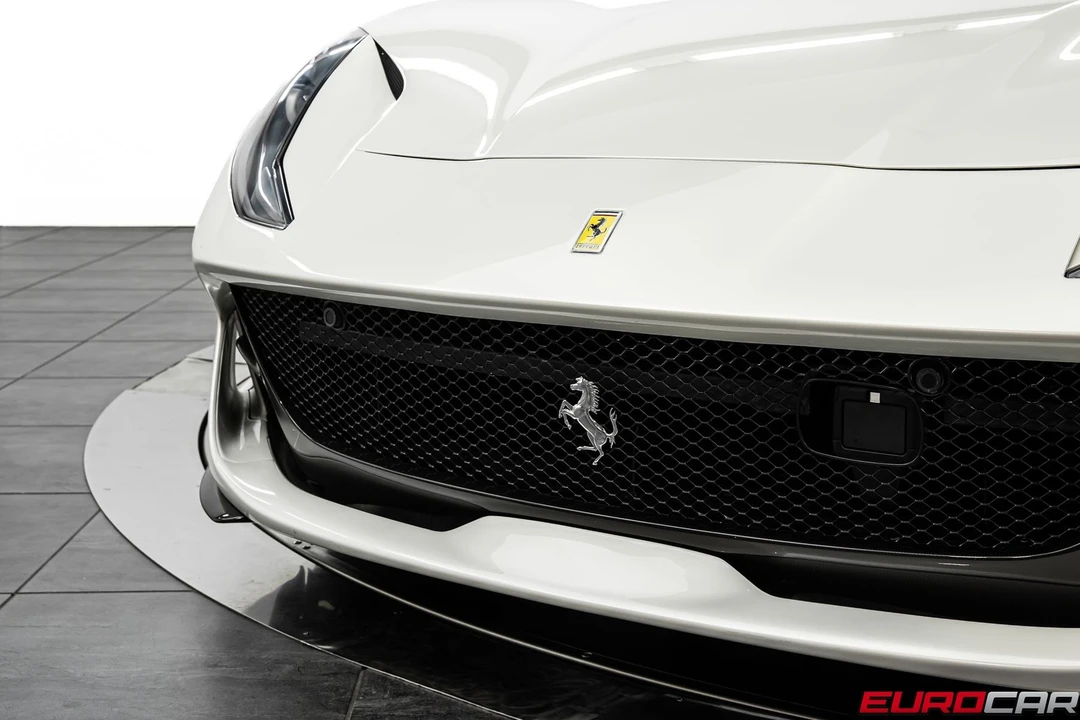 2023 Ferrari 812 GTS - Image 15 of 31