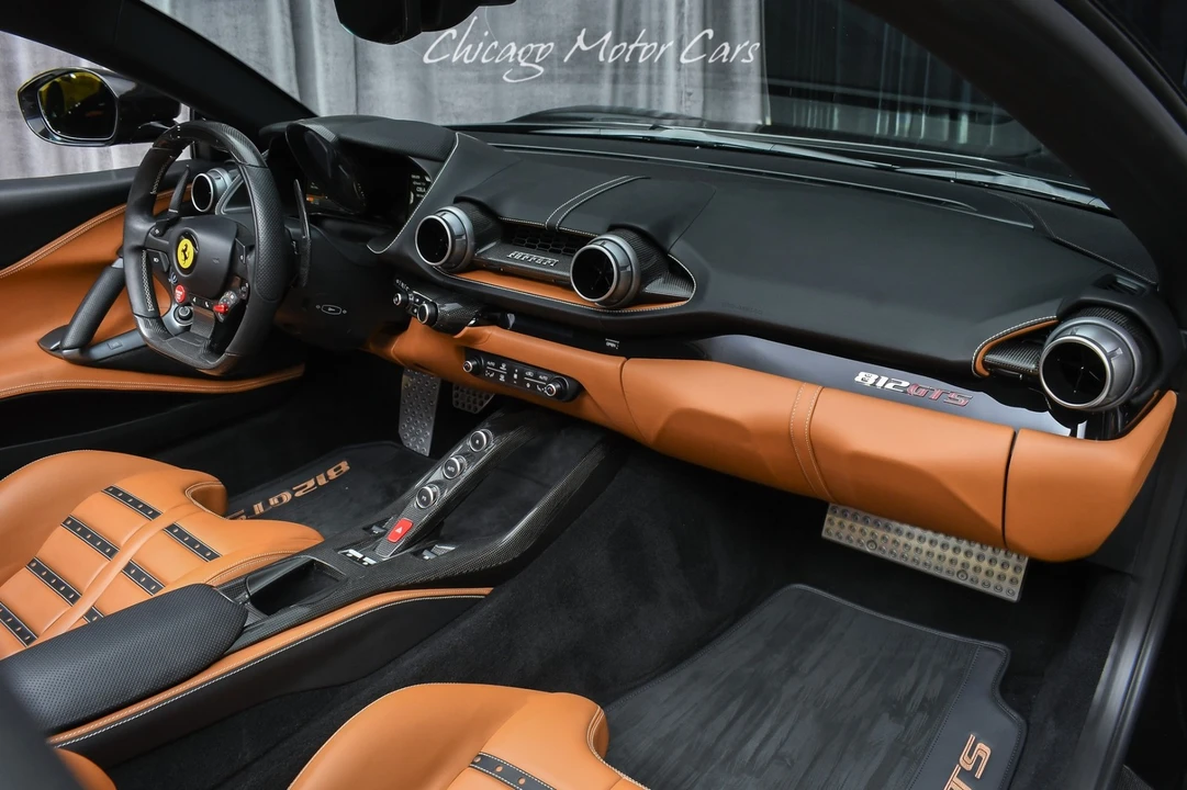 2023 Ferrari 812 GTS - Image 18 of 31