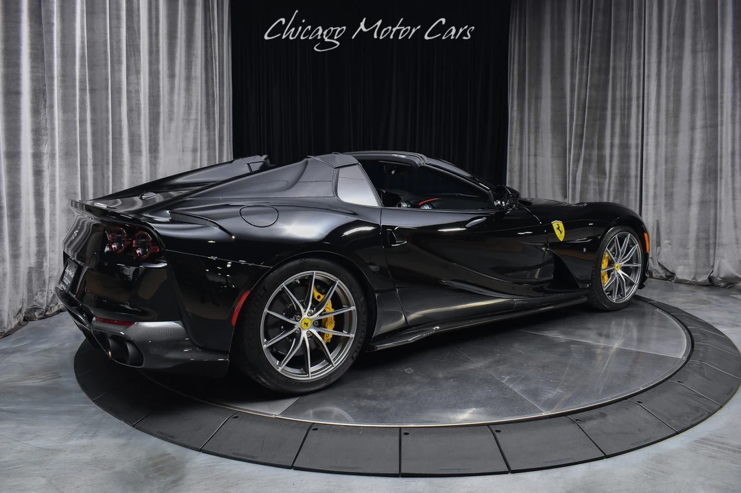 2023 Ferrari 812 Competizione - Image 5 of 31