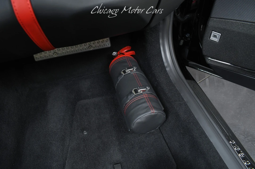 2023 Ferrari 812 GTS - Image 21 of 31