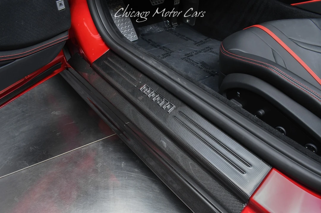 2023 Ferrari 812 GTS - Image 16 of 31