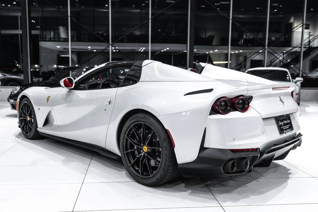 2023 Ferrari 812 GTS - Image 3 of 31