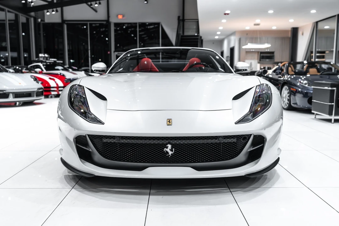 2023 Ferrari 812 GTS - Image 7 of 31